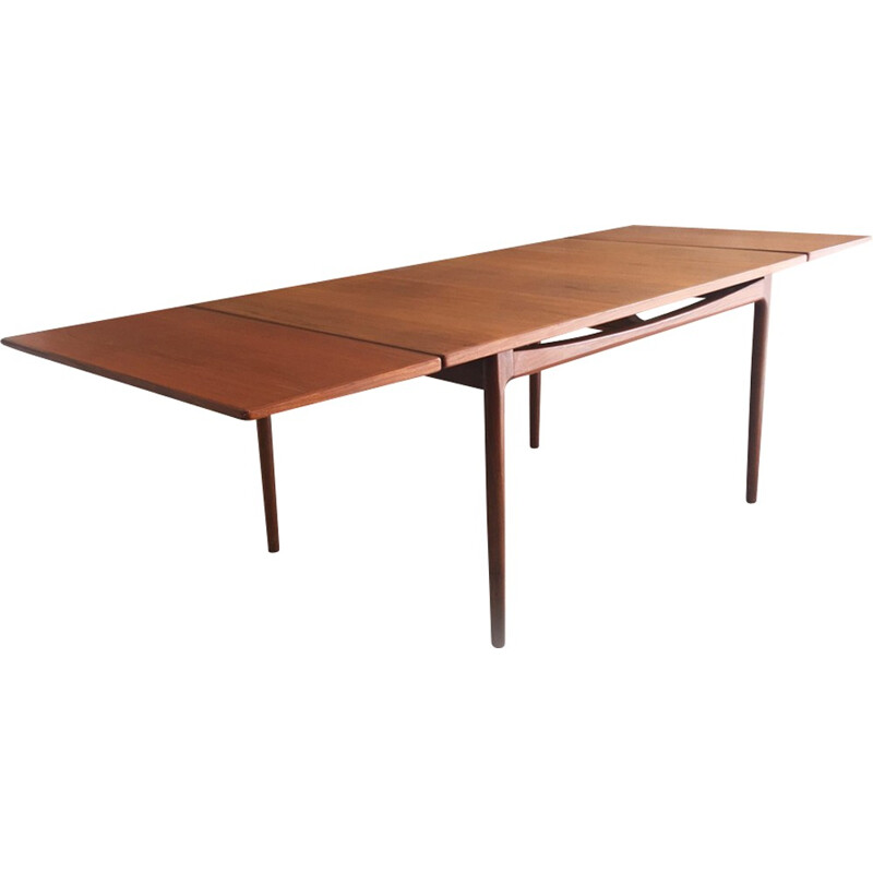 Extendable teak dining table by Ib Kofod Larsen for G-Plan - 1960s