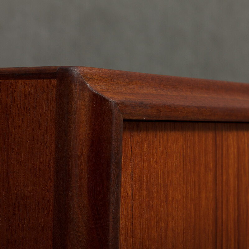 Scnadinavian teak sideboard with oak base - 1960s