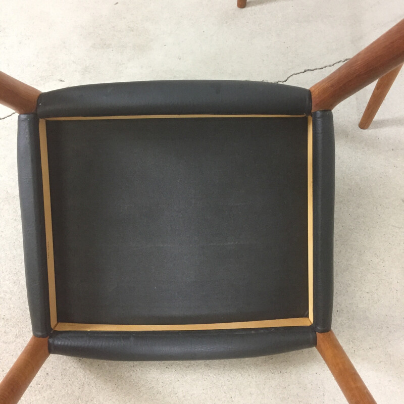 Set of 4 teak chair no. 7 by Nils Moller for Moller Models, Denmark  - 1960s