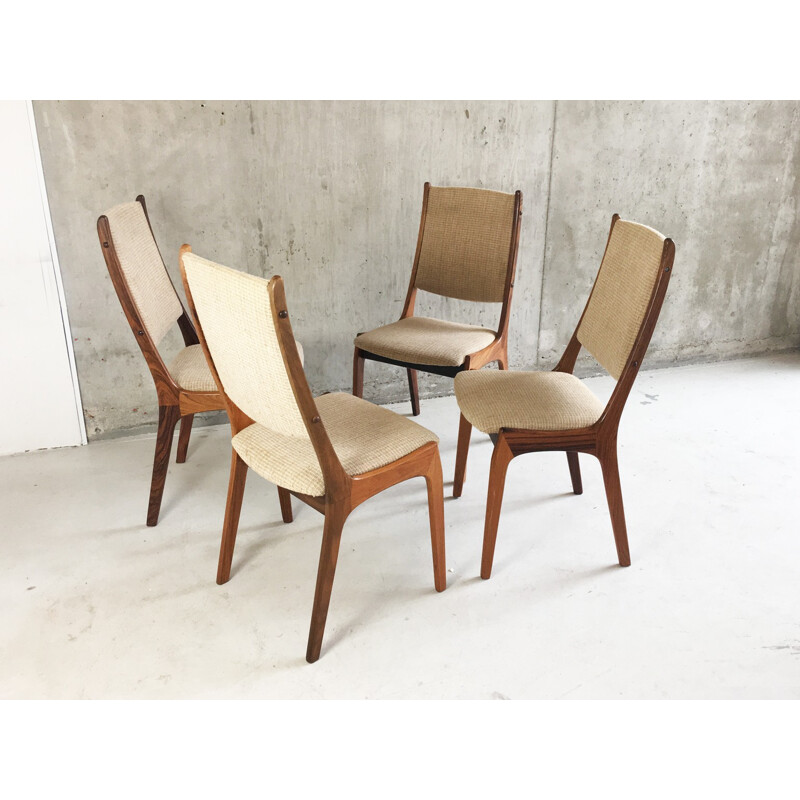 Ensemble de 4 chaises danoises en palissandre massif et tissu beige - 1960