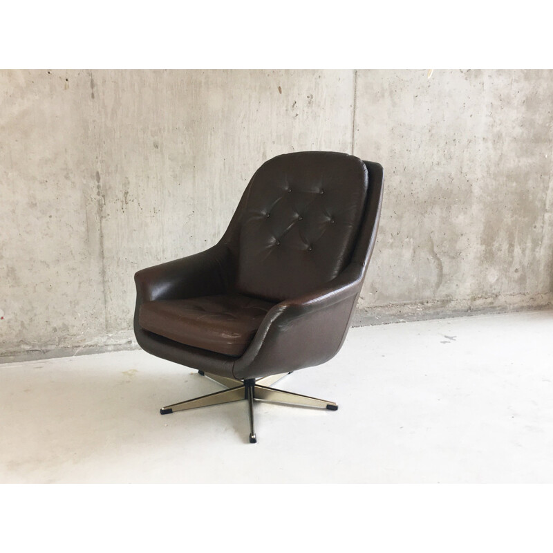 Fauteuil vintage scandinave marron en cuir - 1970