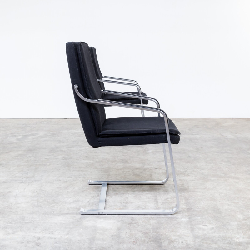 Lot de 2 fauteuils noirs en tissu et en chrome par Walter Knoll - 1970