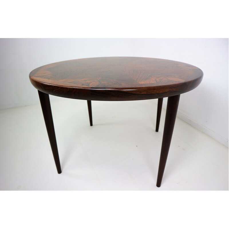 Round rosewood coffee Table for W Mobler Spottrup - 1970s