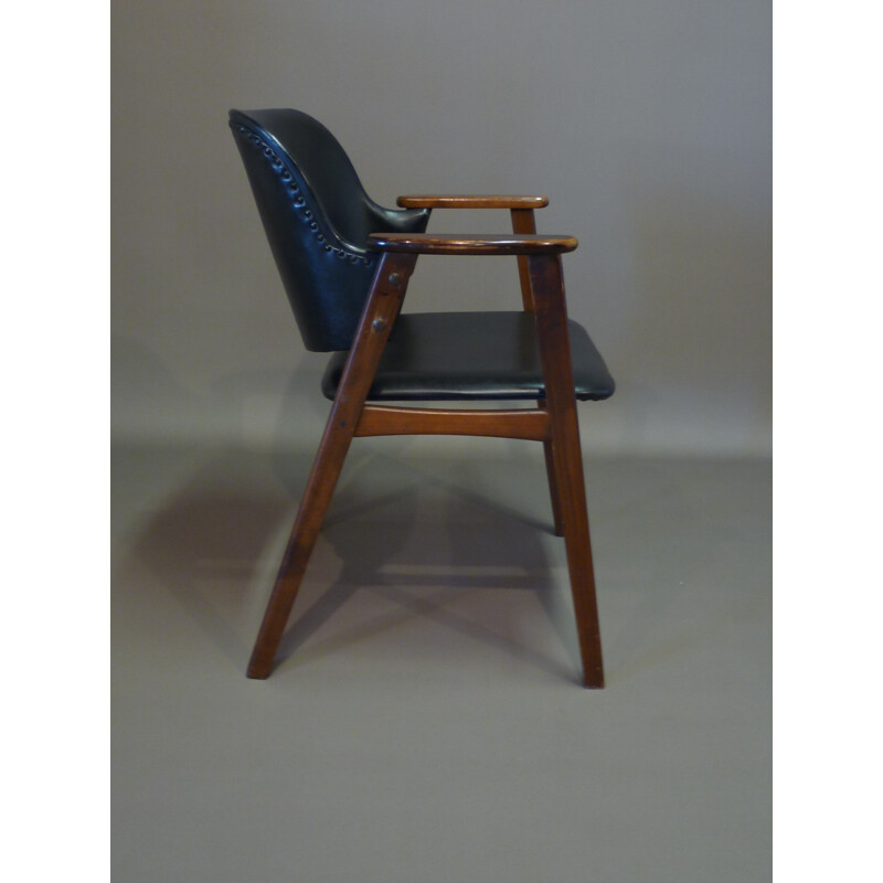 Paire de fauteuils scandinaves en cuir noir et teck - années 50