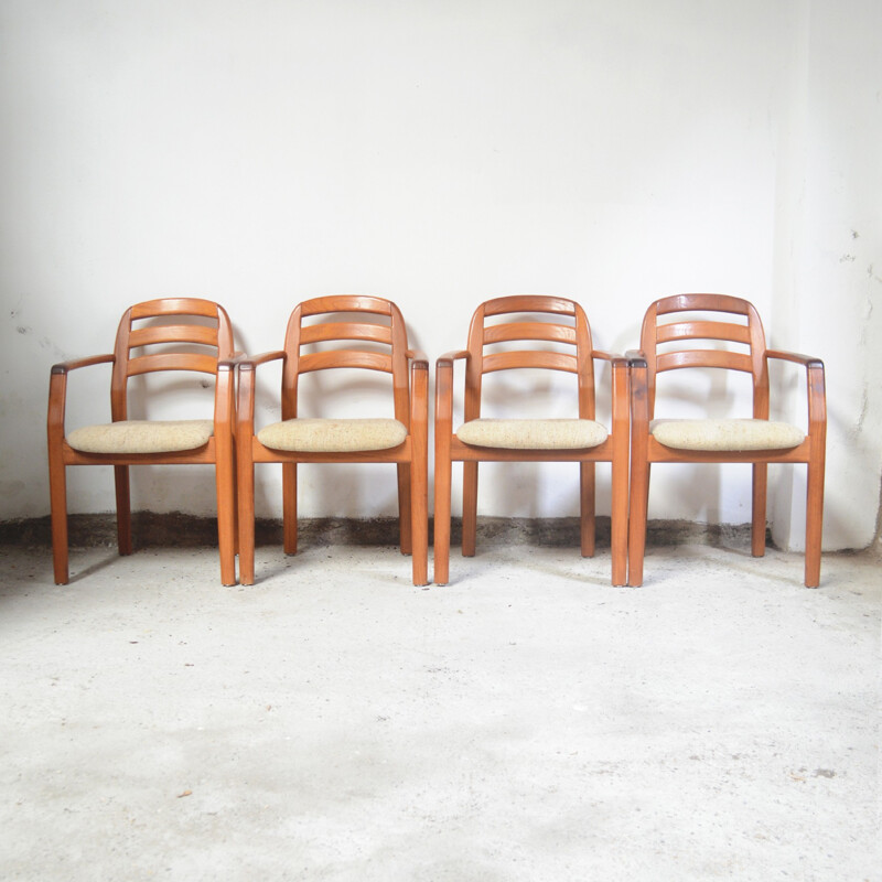 Set of 4 armchairs produced by Dyrlund - 1960s
