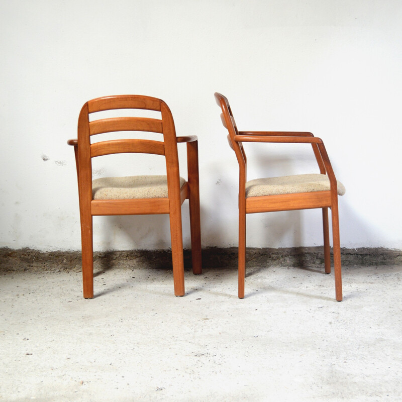 Set of 4 armchairs produced by Dyrlund - 1960s