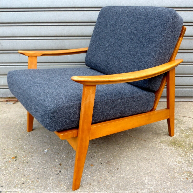 Scandinavian beech armchair - 1950s