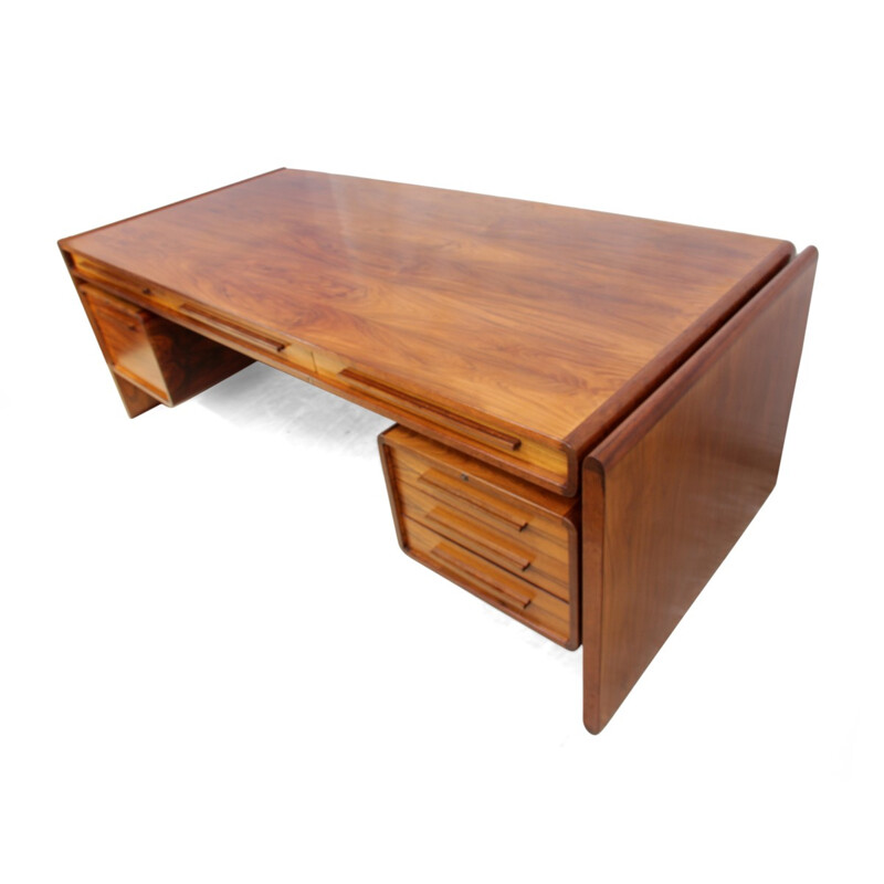 Bureau Skyline marron en palissandre produit par Dyrlund - 1970