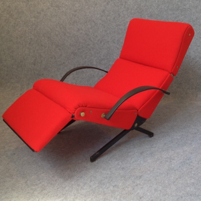 Red "P40" armchair, Osvaldo BORSANI - 1950s