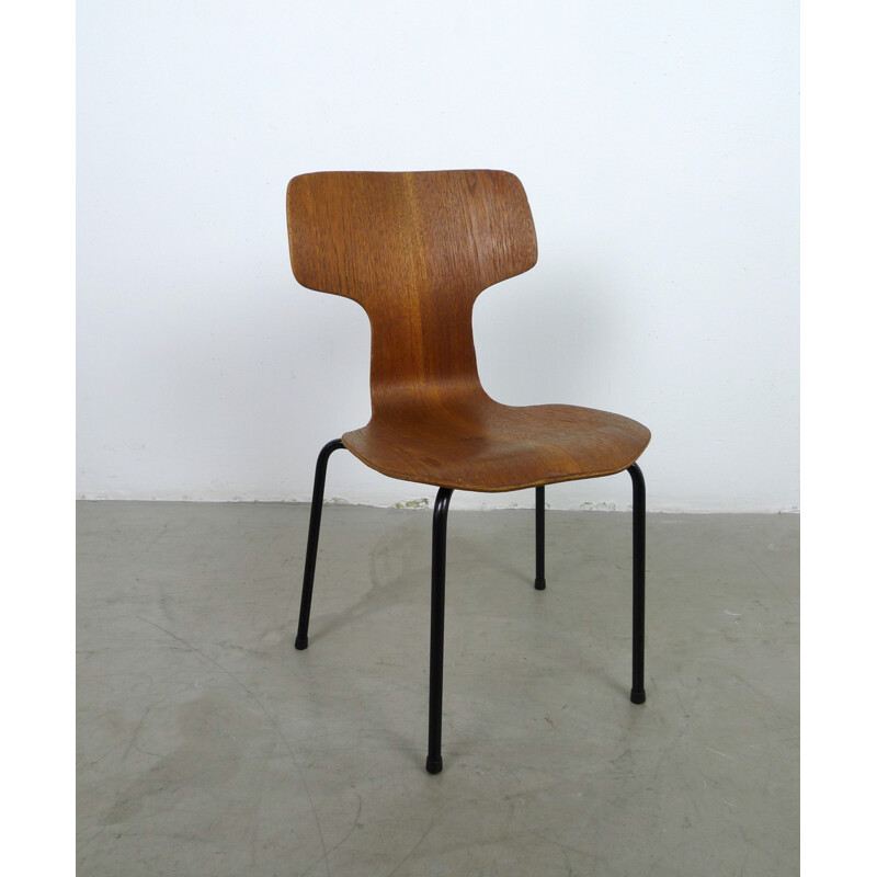 Brown chair for children by Arne Jacobsen for Fritz Hansen - 1960s