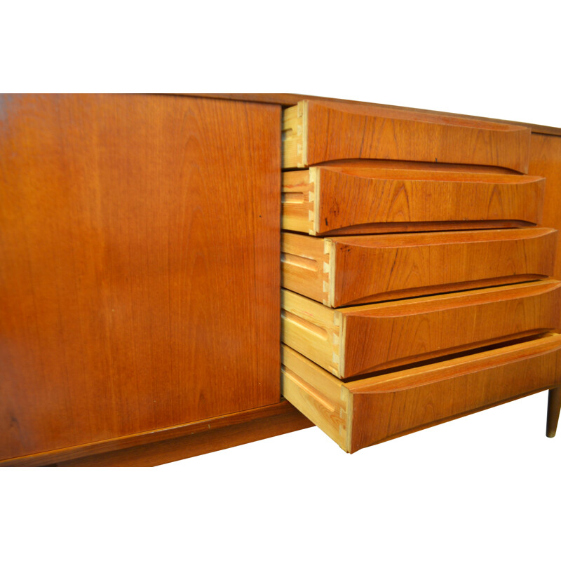 Danish sideboard in teak with 5 drawers - 1960s