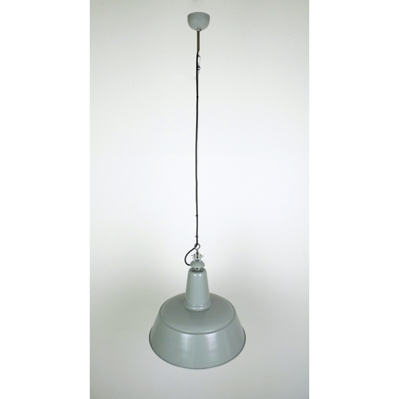 Suspension industrielle grise en métal et en céramique - 1950