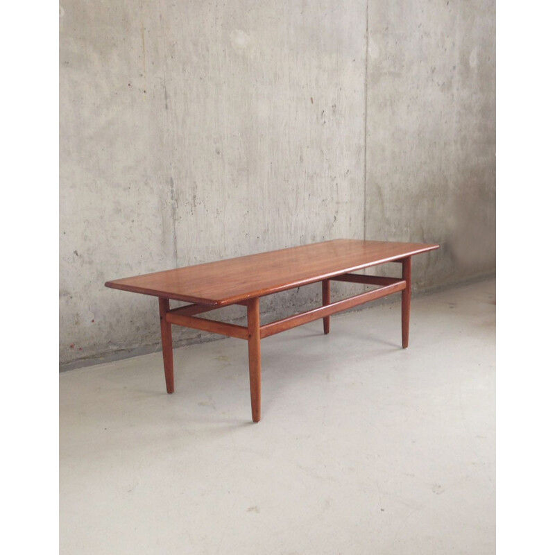 Long teak coffee table - 1960s