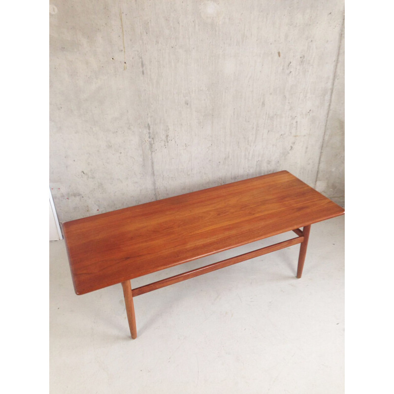 Long teak coffee table - 1960s