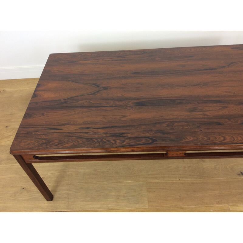 Table vintage marron en palissandre par Arne Halvorsen - 1960