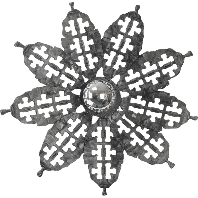 Applique noire en fonte d'acier en forme de fleur - 1960
