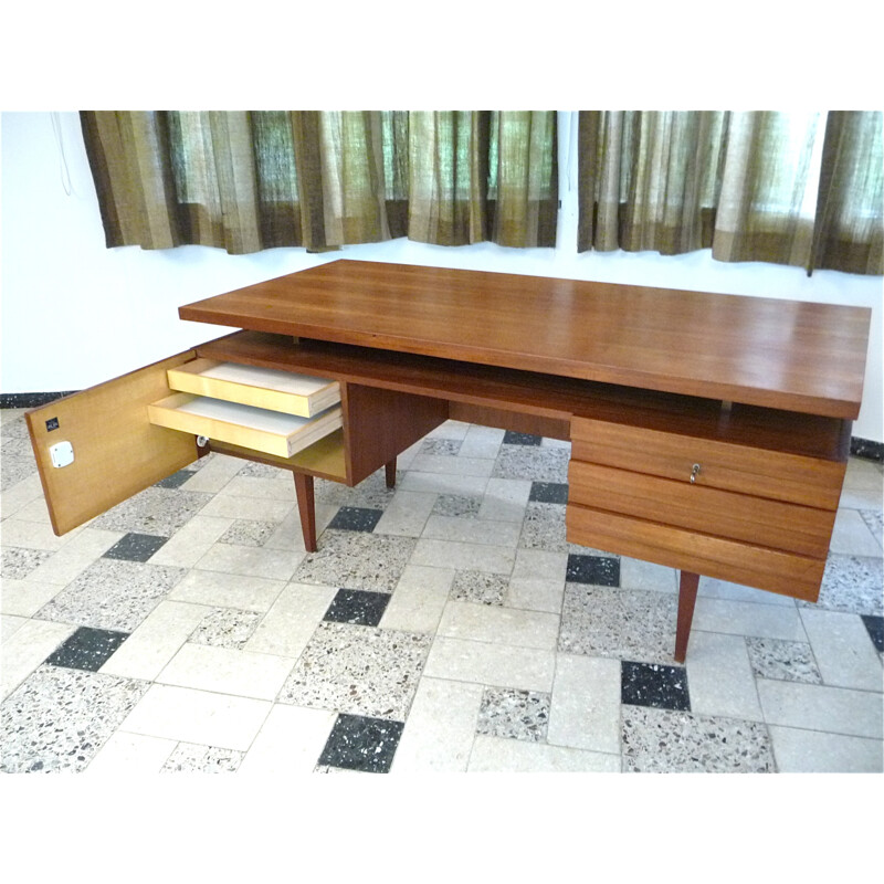 Desk in wood produced by Leo BUB Wertmöbel - 1960s