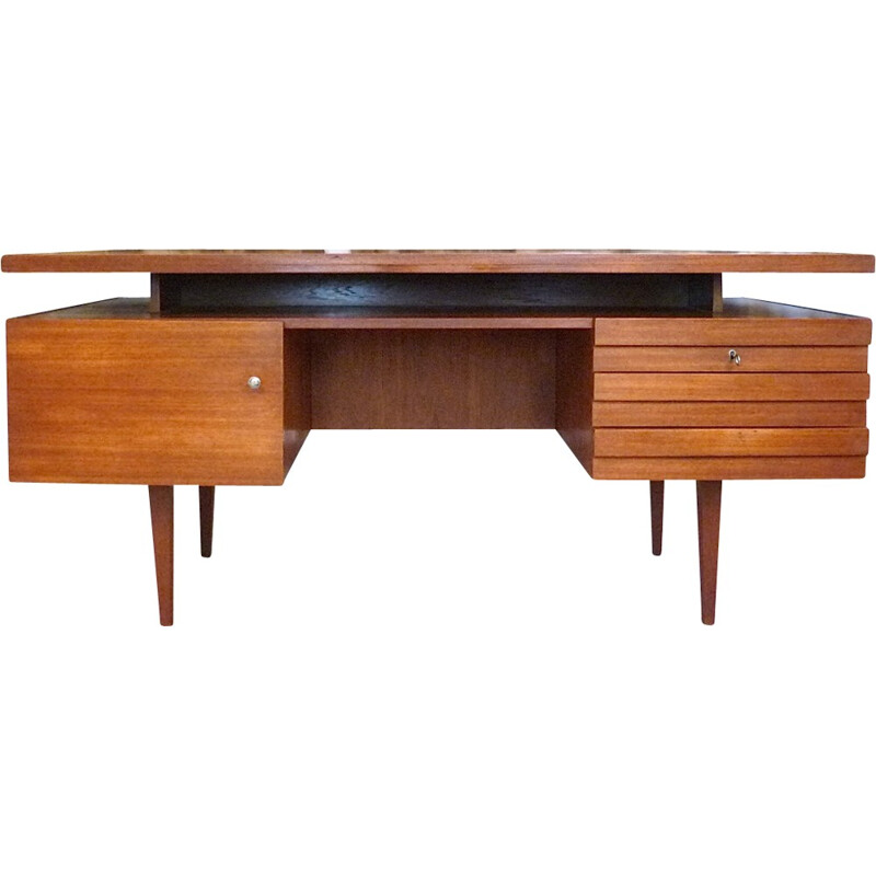 Desk in wood produced by Leo BUB Wertmöbel - 1960s