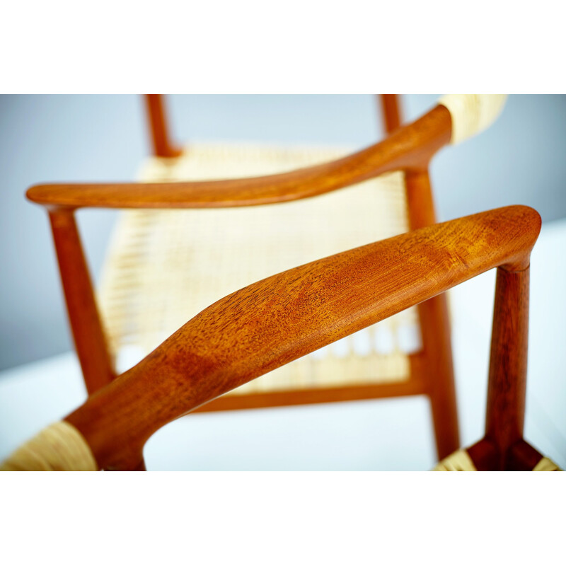 Pair of JH-501 armchairs by Hans Wegner for Johannes Hansen - 1940s