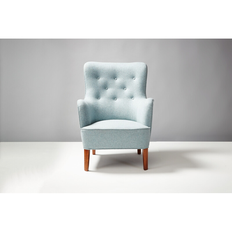 Mid centur-y model 1748 Armchair by Peter Hvidt - 1940s