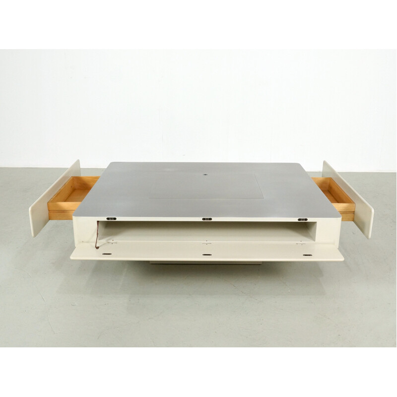 "Caori" off-white coffee table by Vico Magistretti for Gavina - 1960s