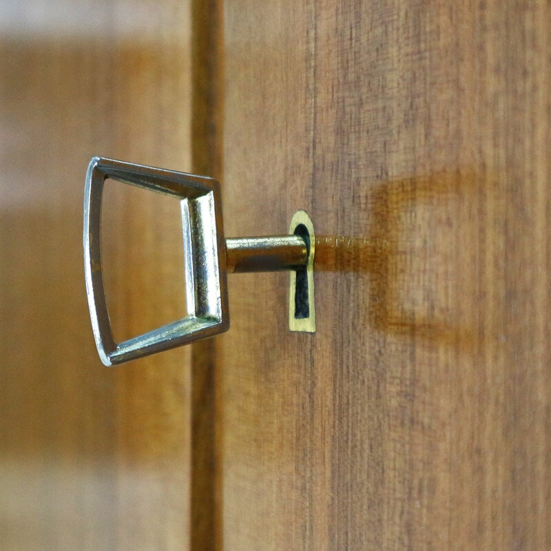 Cabinet in walnut produced by DWM Deutsche Werkmöbel - 1960s