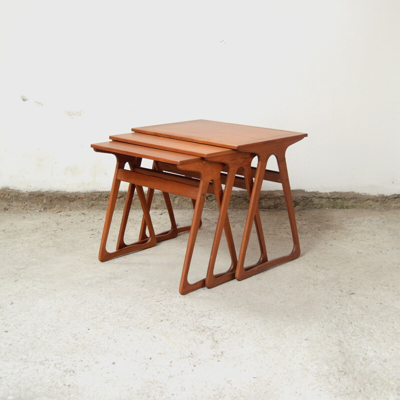 Set of 3 nesting tables produced by Toften - 1960s