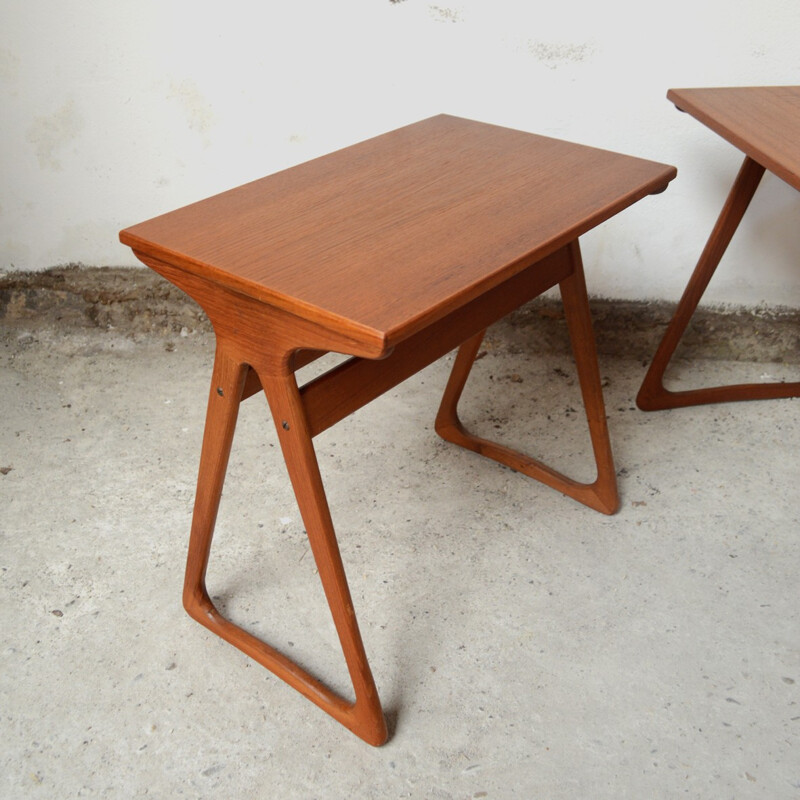 Ensemble de 3 tables gigognes produites par Toften - 1960