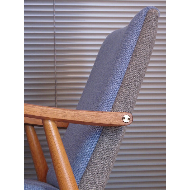 Hans Wegner GE260 bicolour lounge chair in solid oak wood - 1950s