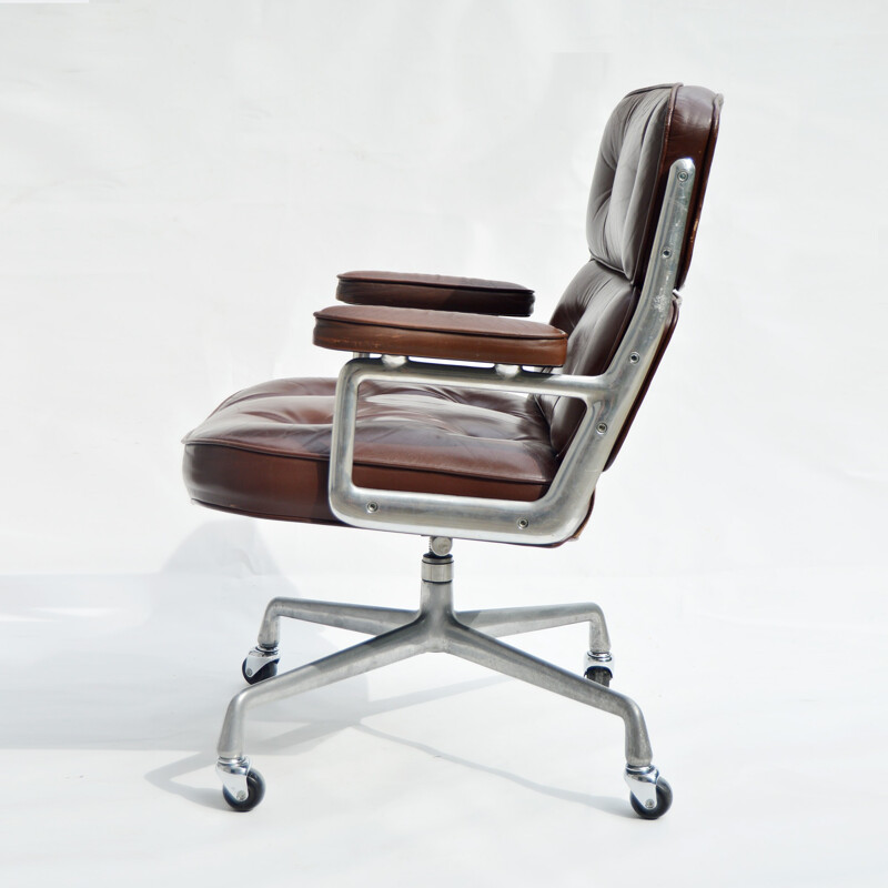 Eames Lobby Chair ES 104 by Herman Miller - 1980s