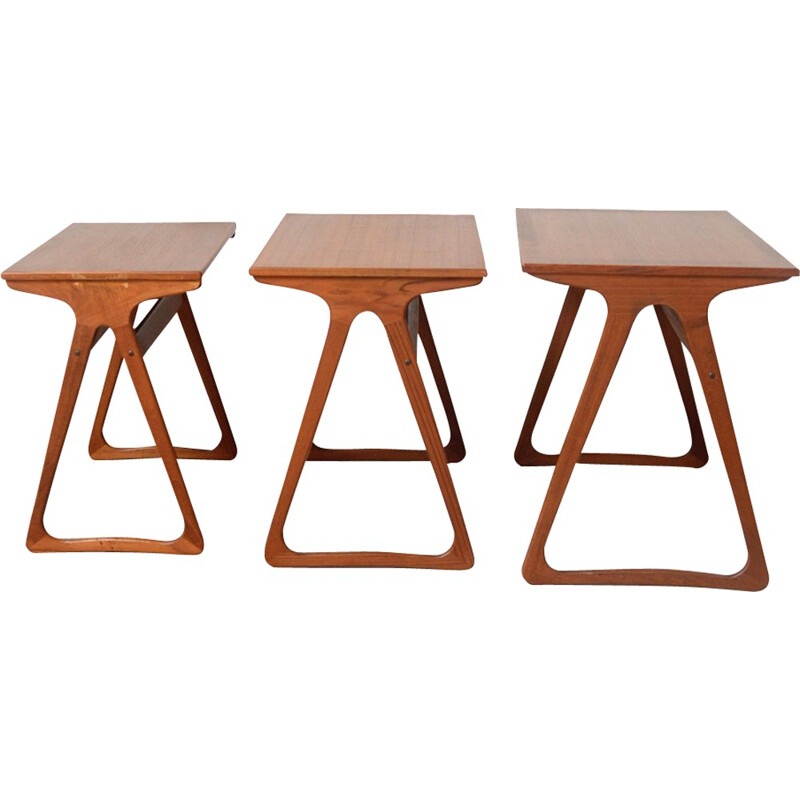 Set of 3 nesting tables produced by Toften - 1960s