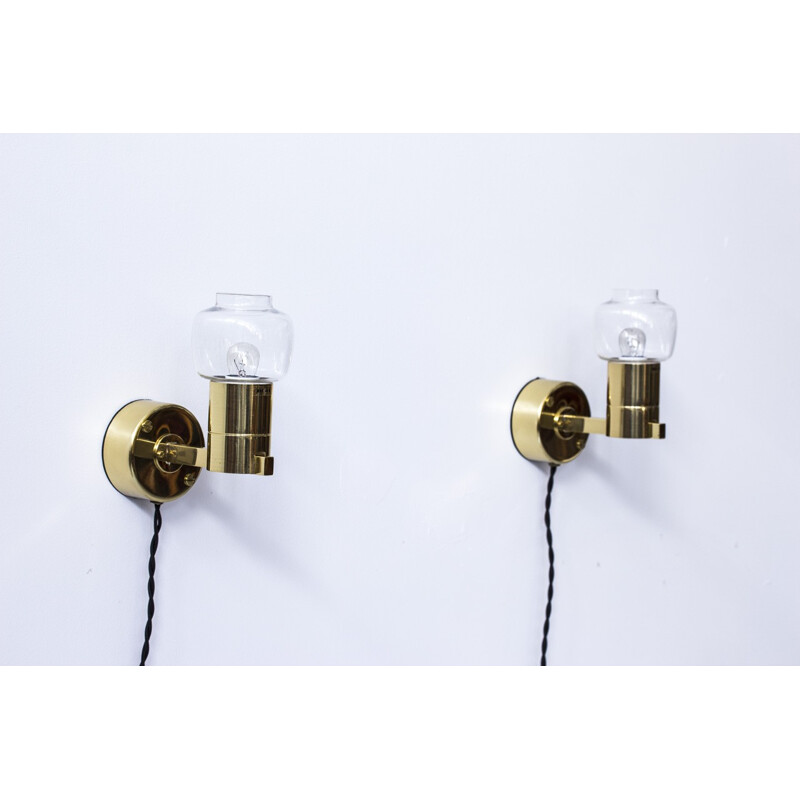 Pair of "V306" wall lamps by Hans-Agne Jakobsson - 1960s