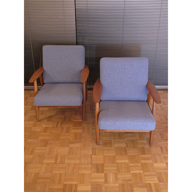 Pair of blue cigar "GE240" armchairs by Hans Wegner for Getama - 1950s