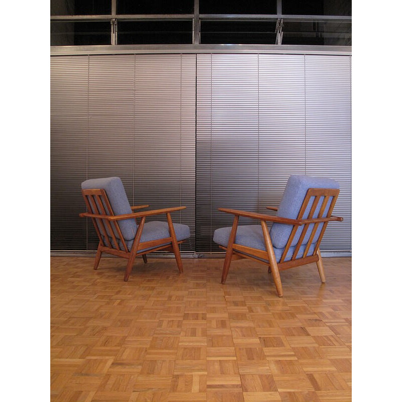 Pair of blue cigar "GE240" armchairs by Hans Wegner for Getama - 1950s