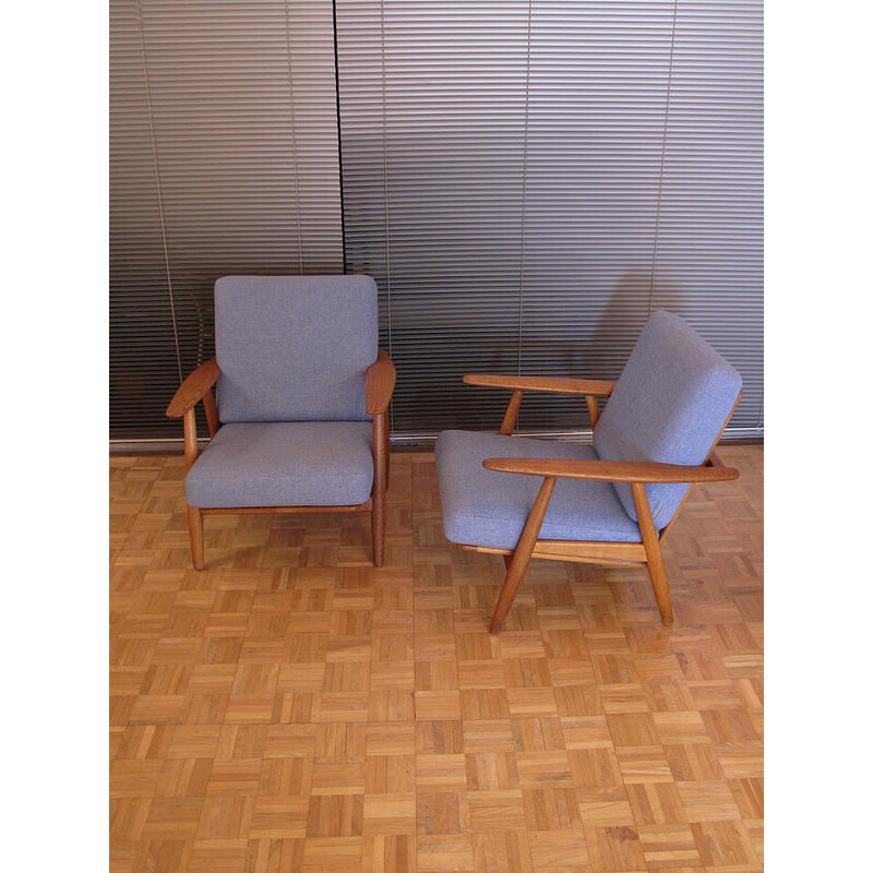 Pair of blue cigar "GE240" armchairs by Hans Wegner for Getama - 1950s