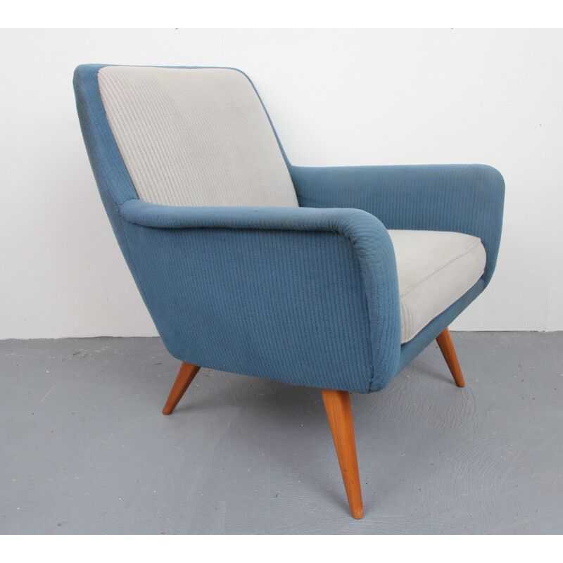 Mid-century armchair in fabric and cherrywood - 1950s