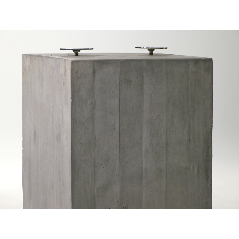 Dining table in concrete and glass, Sergio and Giorgio SAPORITI - 1970s