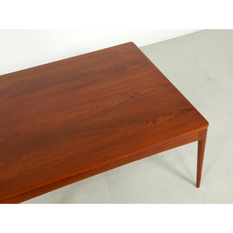 Mid-century square coffee table in teak - 1960s