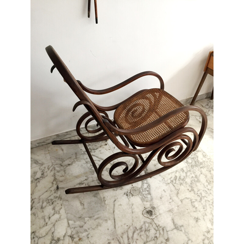 Mid-century rocking chair in bentwood - 1950s