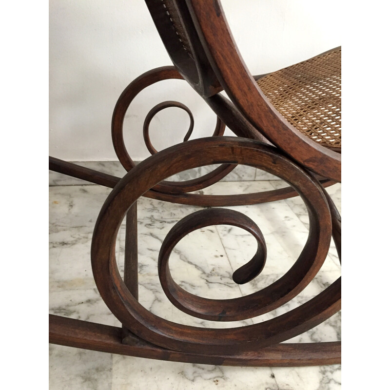 Mid-century rocking chair in bentwood - 1950s