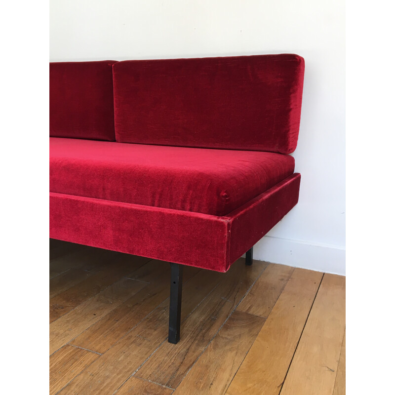 Red velvet mid-century daybed - 1960s