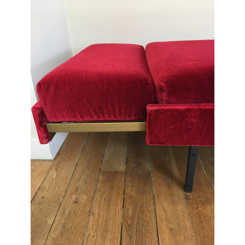 Red velvet mid-century daybed - 1960s