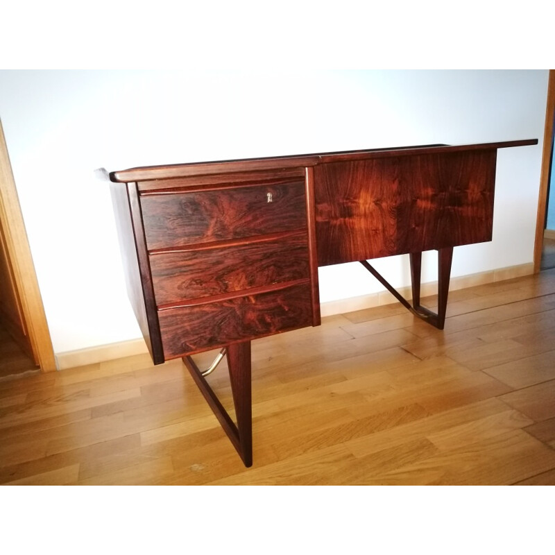 Rosewood boomerang desk by Peter Lovig Nielsen - 1960s