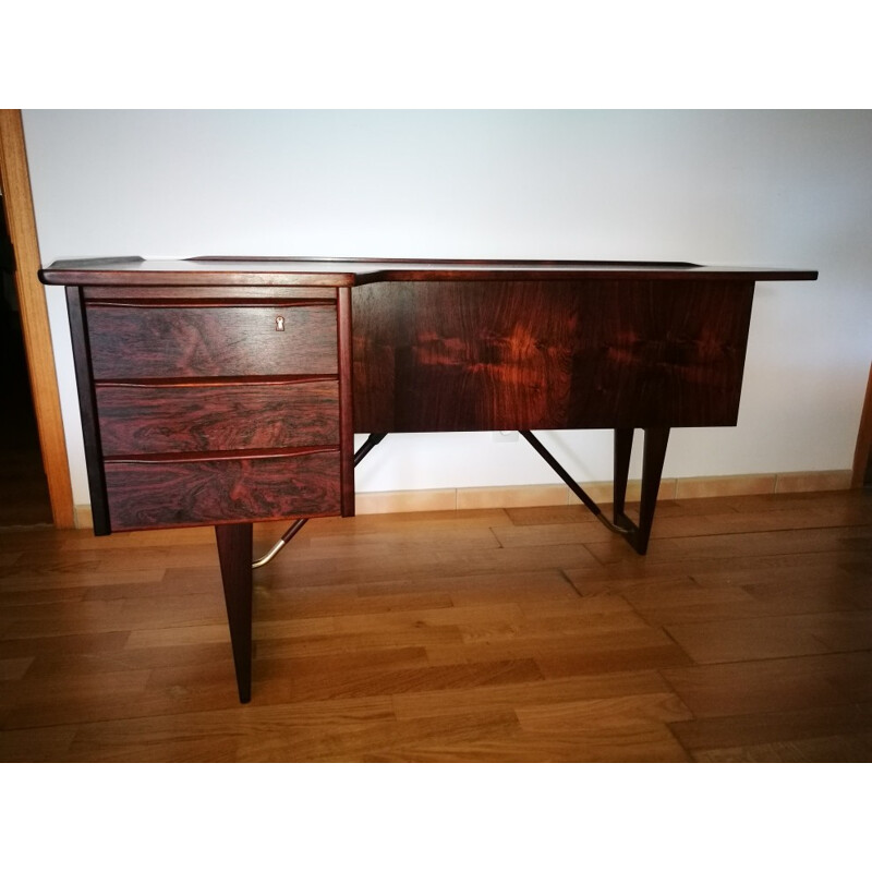 Rosewood boomerang desk by Peter Lovig Nielsen - 1960s