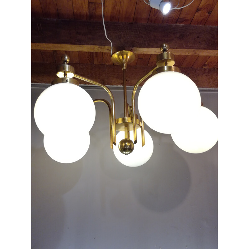 Opaline and brass bistro-style chandelier with 5 arms - 1970s