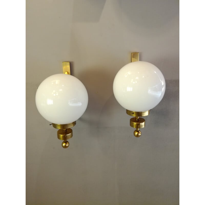 Bistro-style md-century orb wall light - 1970