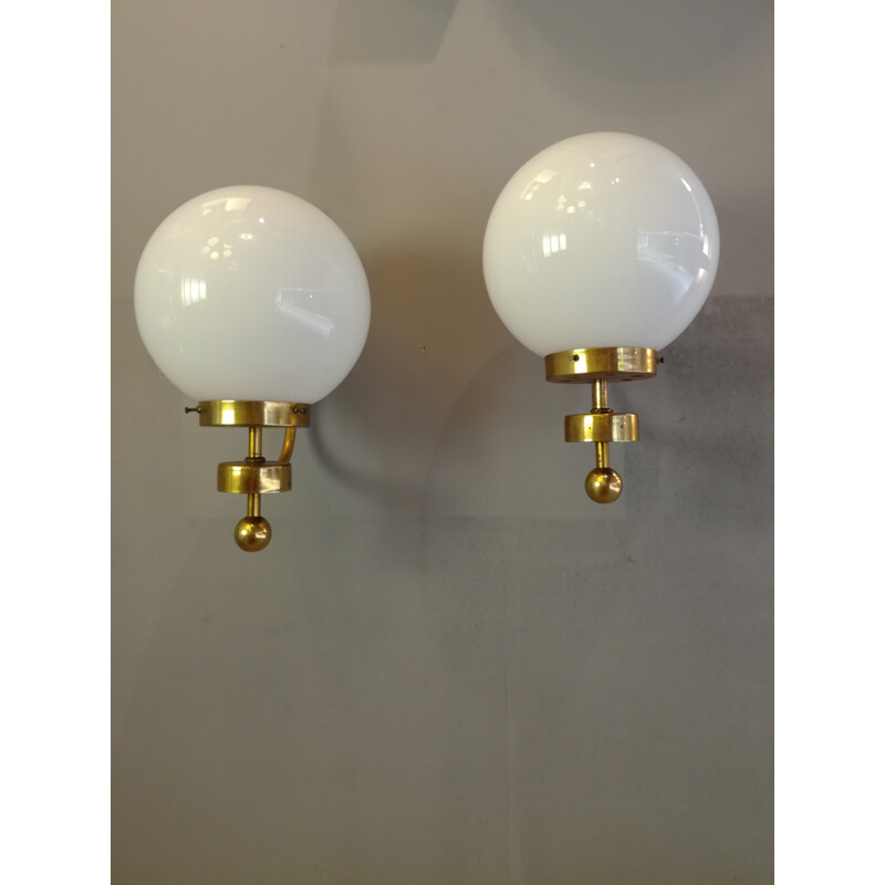 Bistro-style md-century orb wall light - 1970