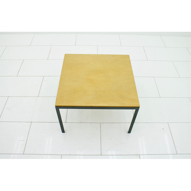 T-Angel side table by Florence Knoll - 1950s