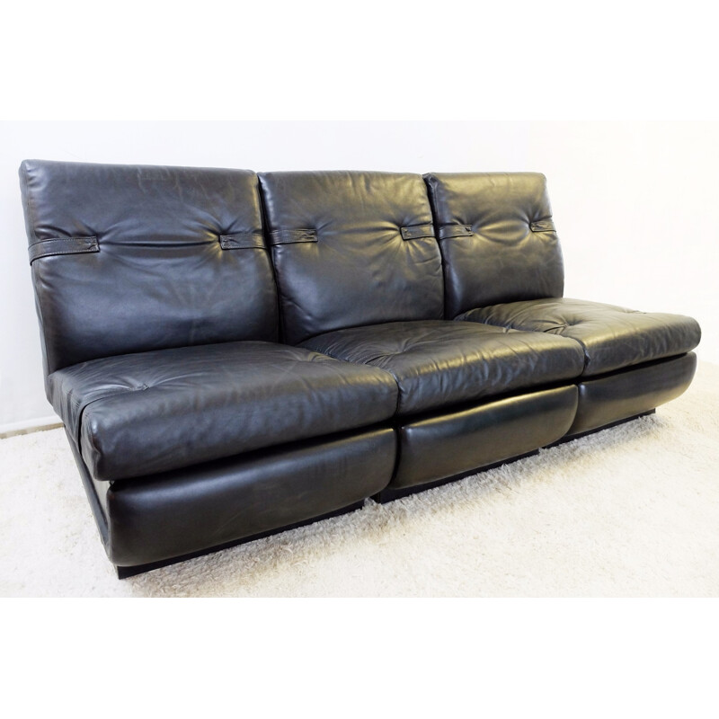 Set of 3 leather armchairs - 1980s