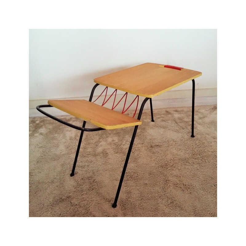 Minimalist table with magazine rack - 1950s